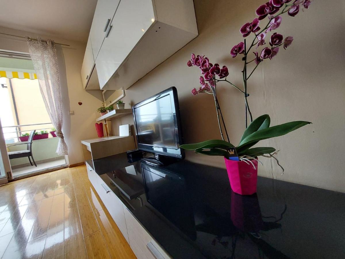 Apartment Vira Макарска Екстериор снимка