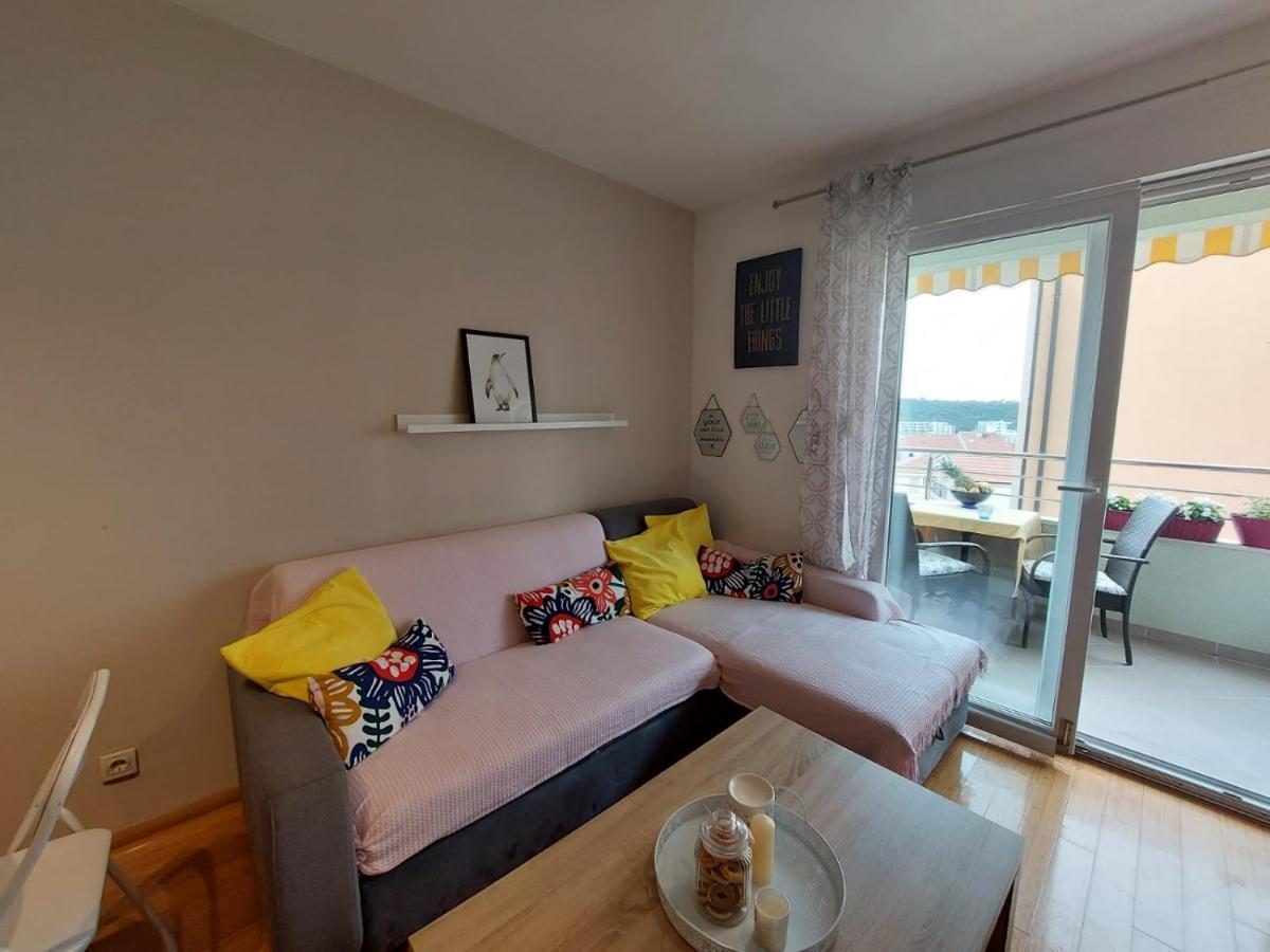 Apartment Vira Макарска Екстериор снимка