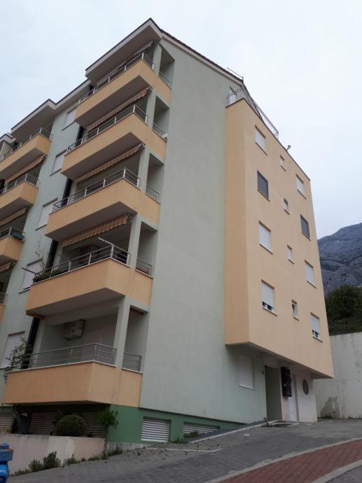 Apartment Vira Макарска Екстериор снимка